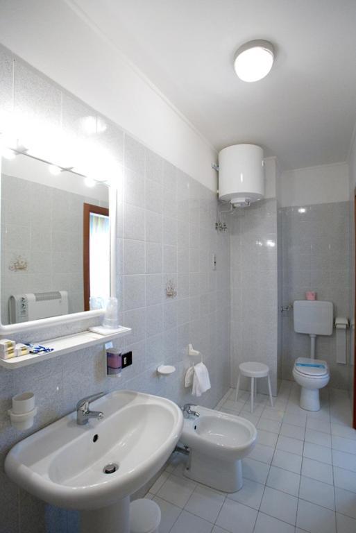 Hotel Ristorante Klaus Porto Tolle Oda fotoğraf